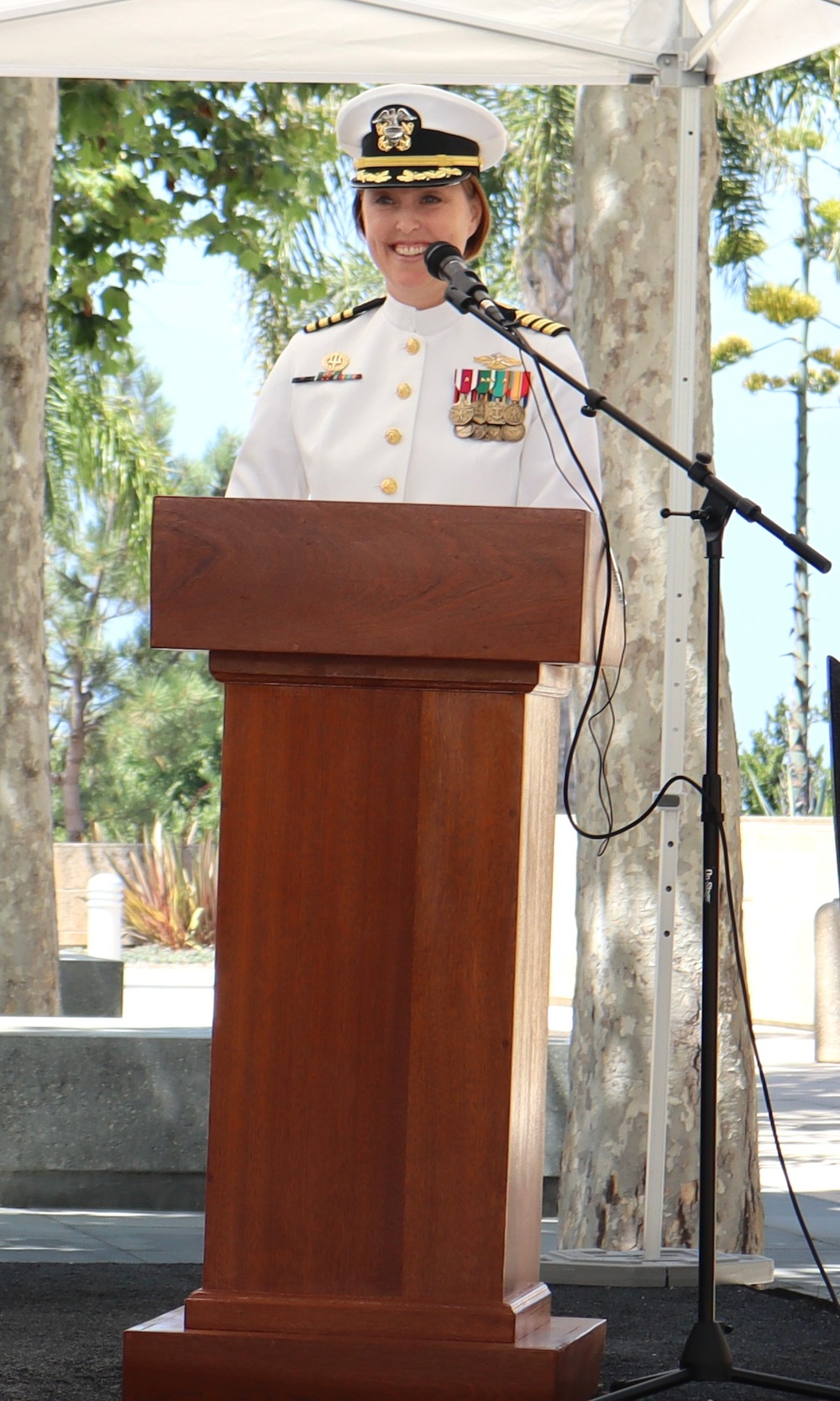 Naval Hospital Camp Pendleton leadership changes hands