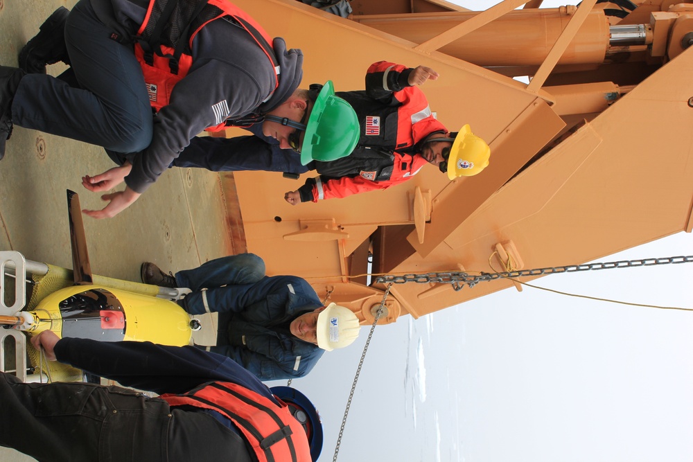 Coast Guard Cutter Healy conducts science mission in Beaufort Sea