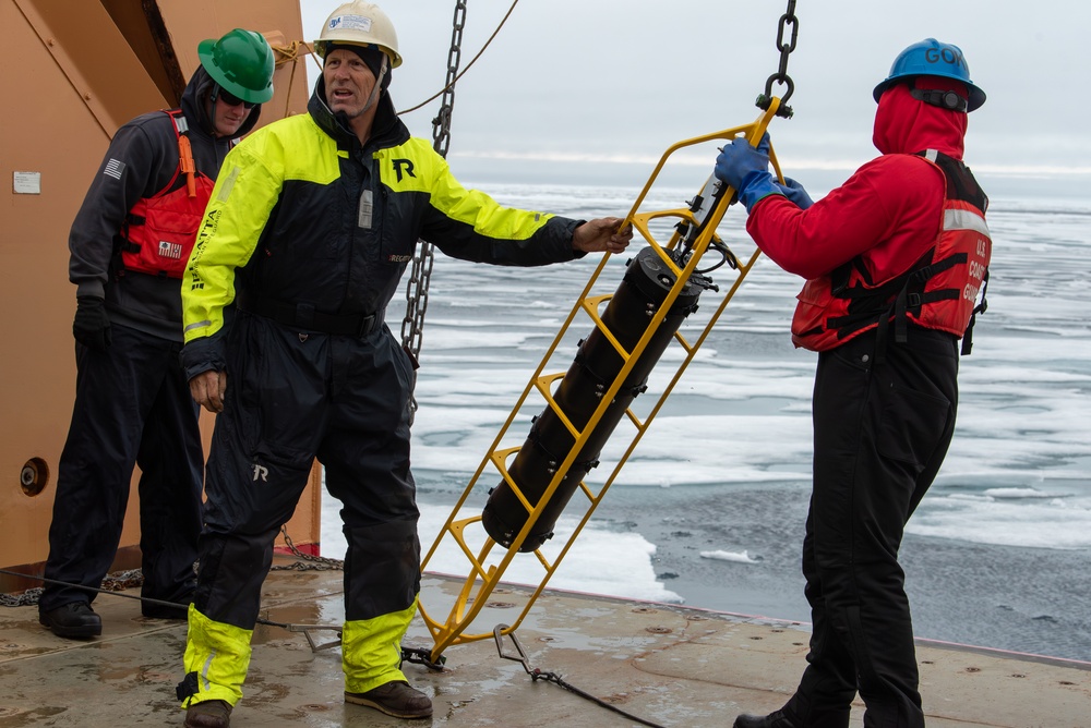 Coast Guard Cutter Healy conducts science operations in Beaufort Sea