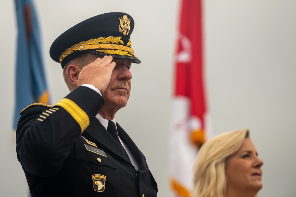 Chief of Staff of the Army relinquishment of responsibility and Sergeant Major of the Army change of responsibility ceremony