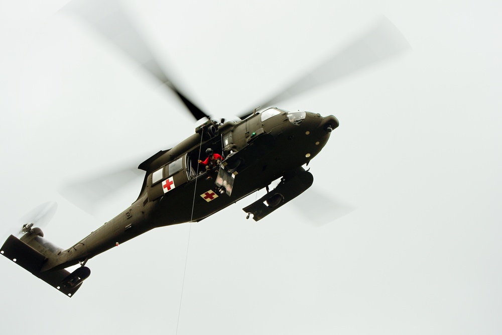 Alaska Army National Guard HH-60M Black Hawk rescue hoist training