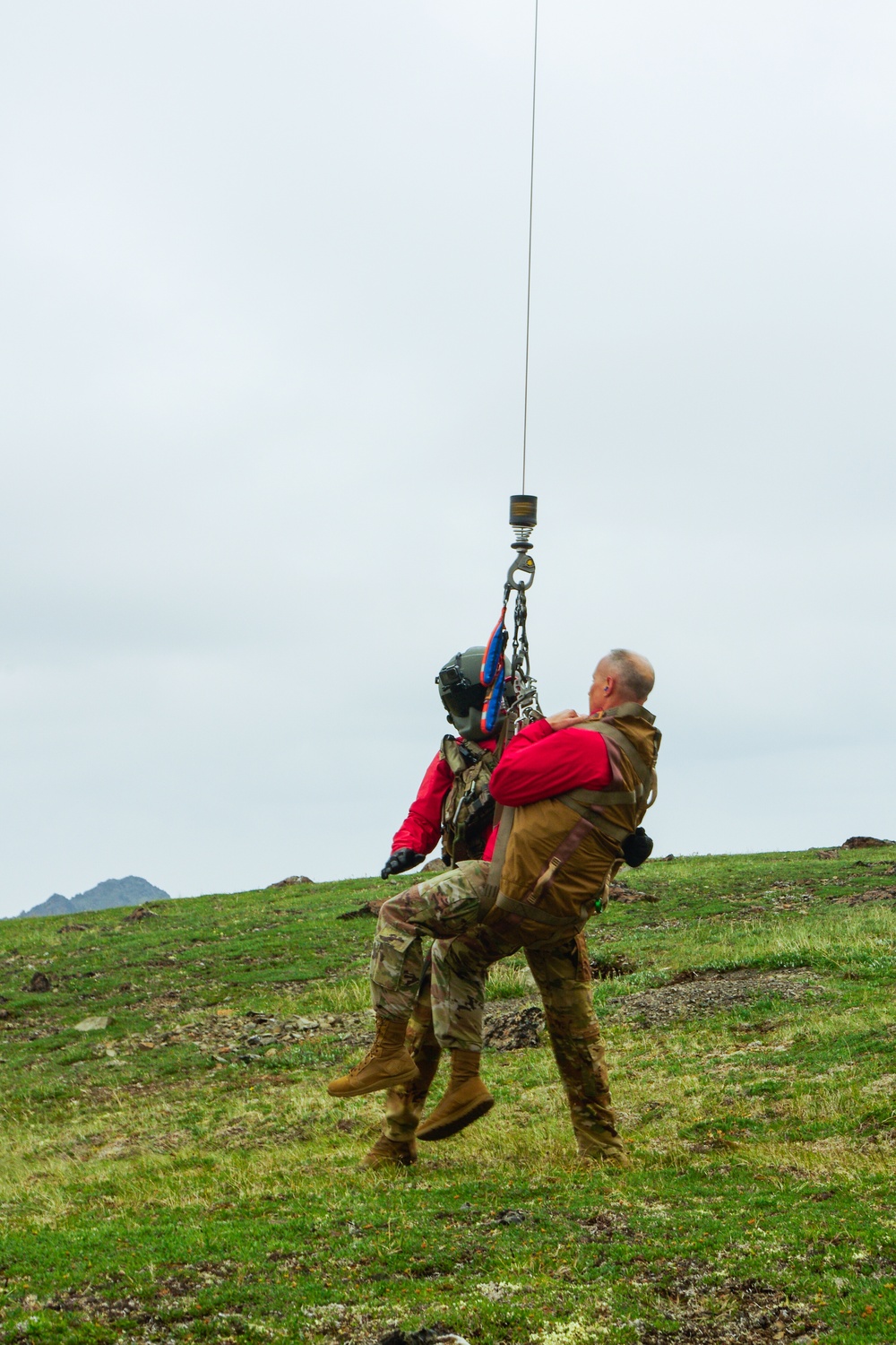 Alaska Army National Guard HH-60M Black Hawk rescue hoist training