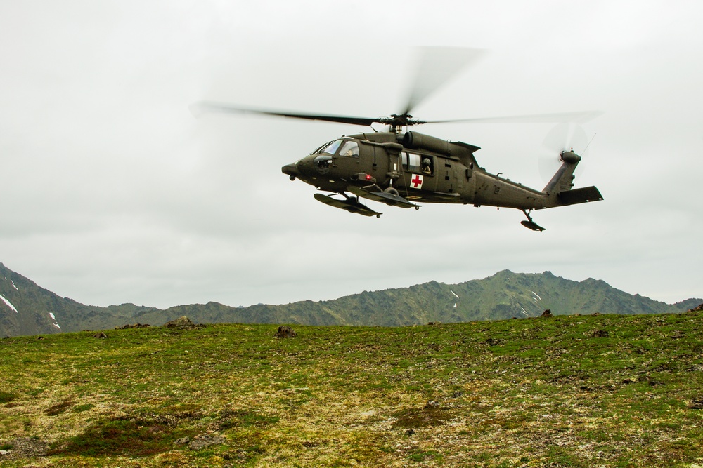 Alaska Army National Guard HH-60M Black Hawk rescue hoist training