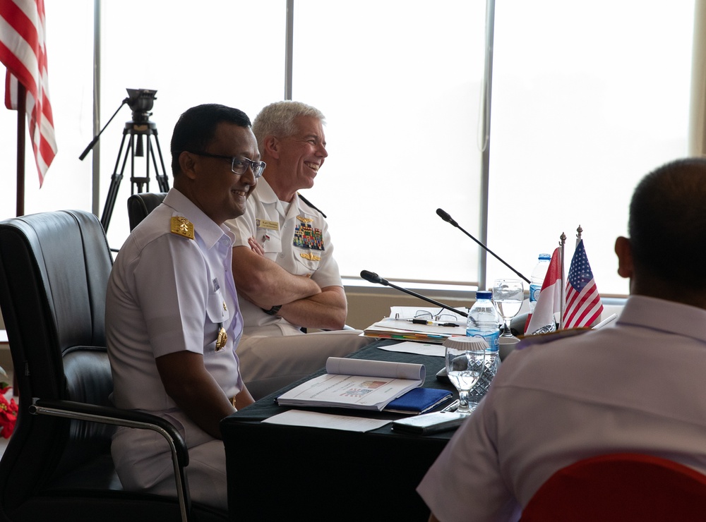 Commander, U.S. 7th Fleet Attends Staff Talks with Chief of Staff the Republic of Indonesia Fleet Command