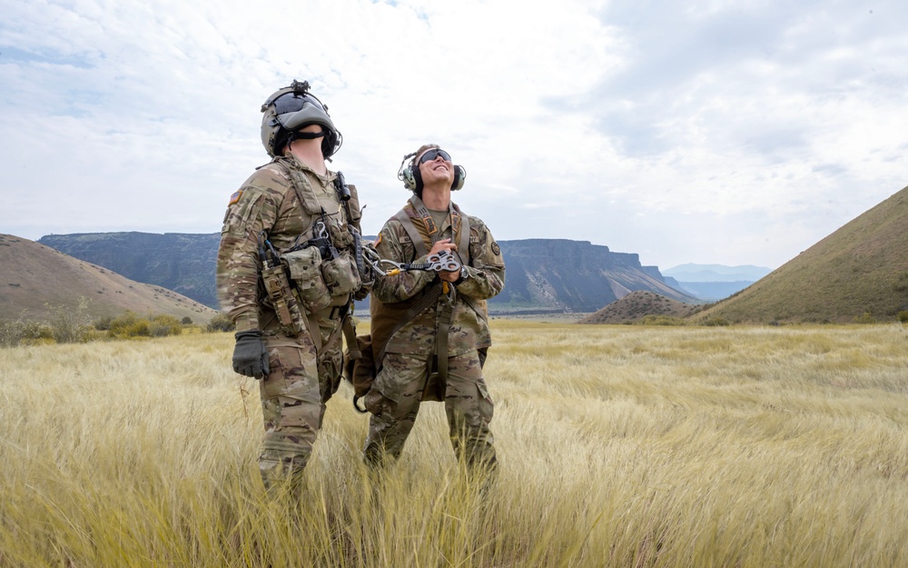 Black Hawk Hoist Training