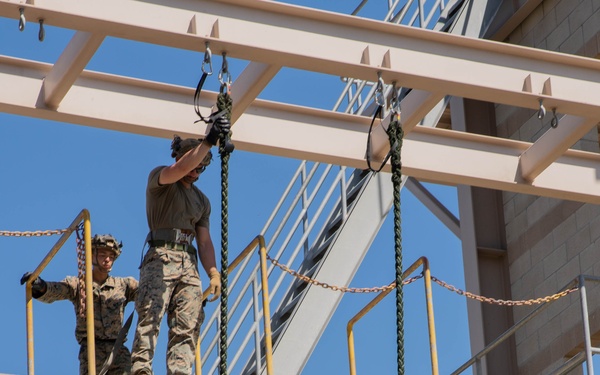 BLT 1/5: Fast-roping