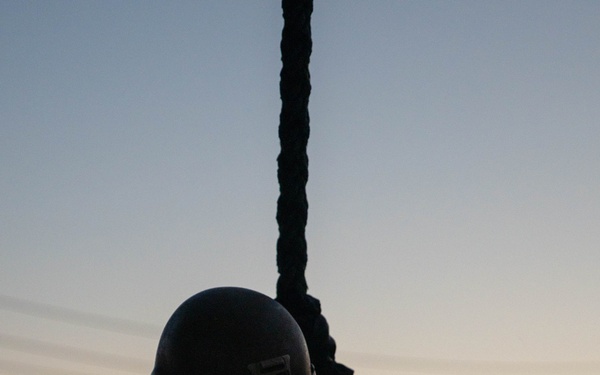 BLT 1/5: Fast-roping