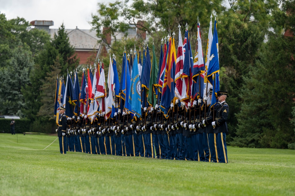 SECDEF Attends Chief of Staff of the Army Relinquishment Ceremony