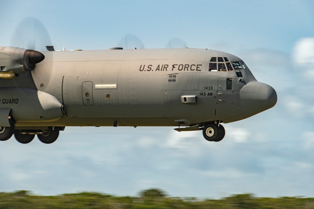 U.S. Army, Air Force conduct aerial port operations in Kenya