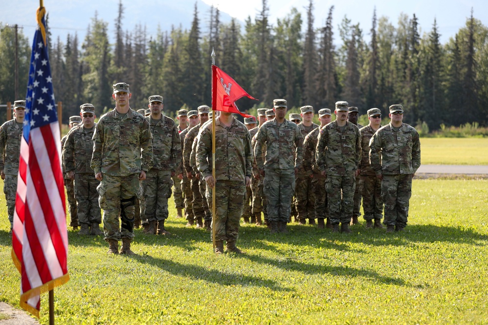 207th Engineer Utilities Detachment retires the colors