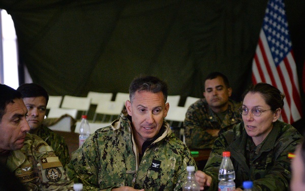 U.S. Special Operations servicemembers work together in SOUTHERN STAR