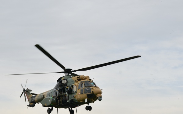 U.S. Special Operations servicemembers, Chilean Commandos participate in fast rope evolution in SOUTHERN STAR