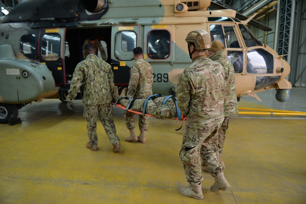 U.S. Servicemembers perform casualty evacuation training exercise in SOUTHERN STAR