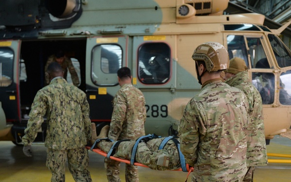 U.S. Servicemembers perform casualty evacuation training exercise in SOUTHERN STAR