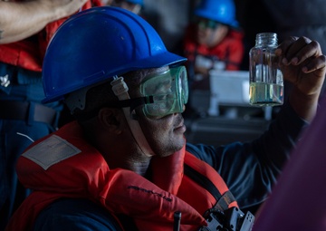 USS Bataan Refuels at Sea