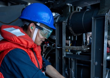 USS Bataan Refuels at Sea
