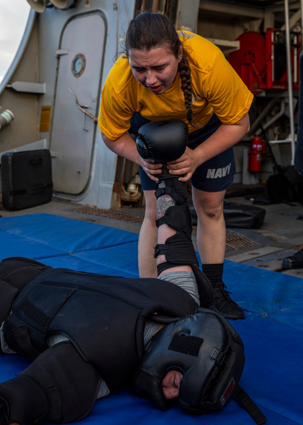 DVIDS - Images - USS Rafael Peralta (DDG 115) conducts a force protection  exercise [Image 7 of 8]