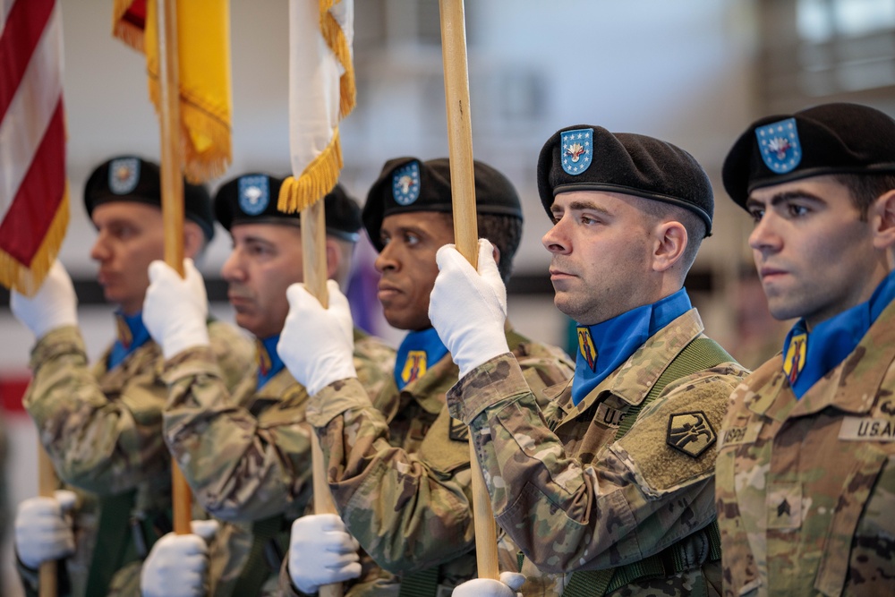 7th MSC Passes the Colors in Change of Command