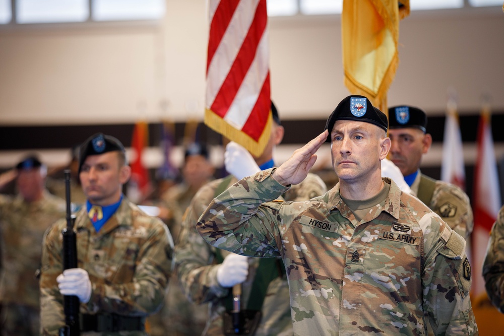 7th MSC Passes the Colors in Change of Command