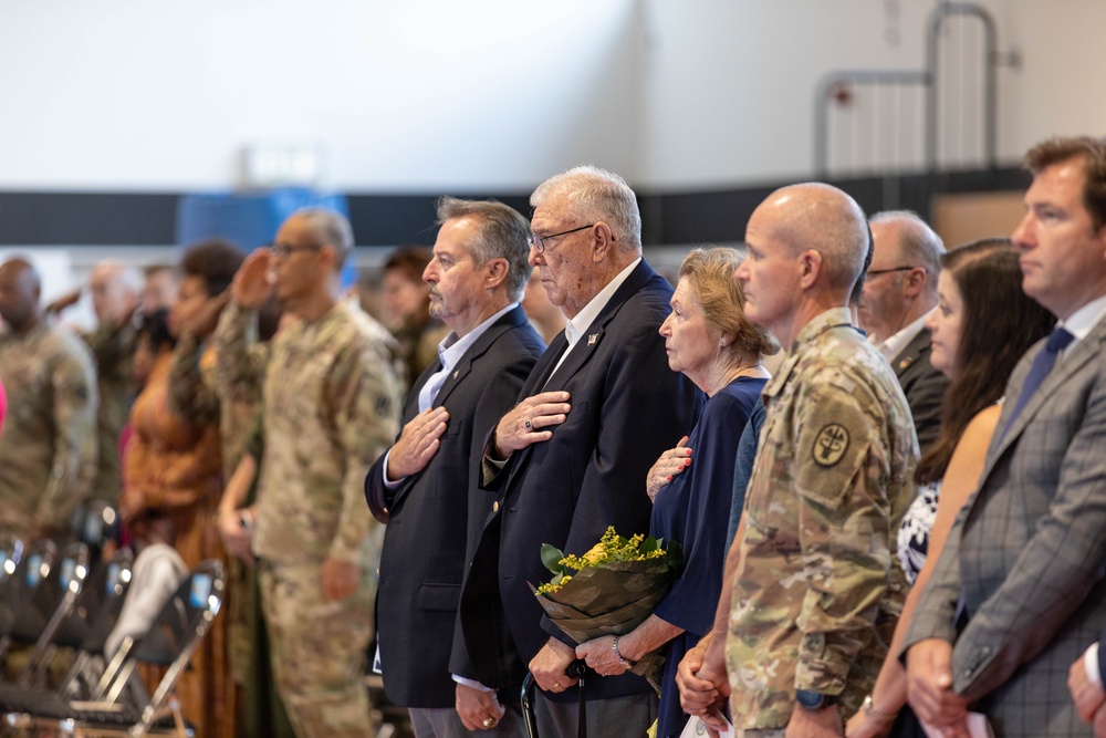 7th MSC Passes the Colors in Change of Command