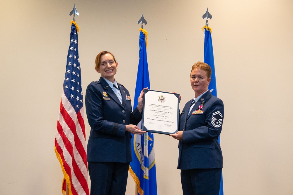 Senior Master Sgt. Baldelli retires after 36 years