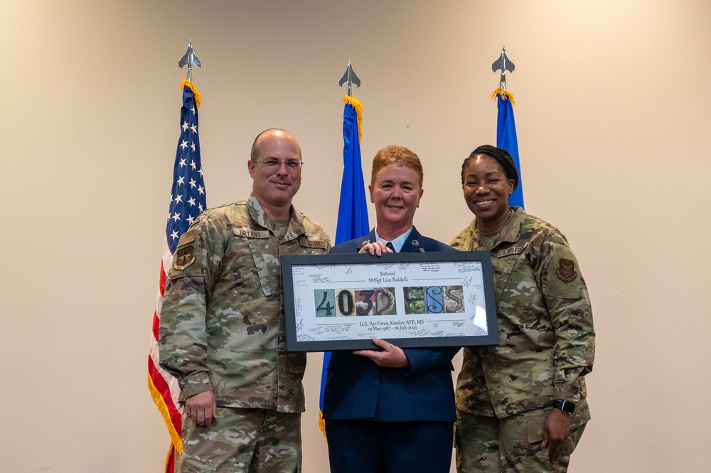 Senior Master Sgt. Baldelli retires after 36 years