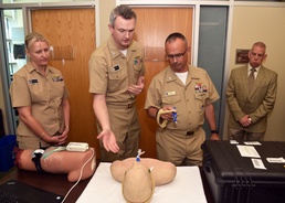 Director, DHA J3/5/7 visits NAMRU San Antonio