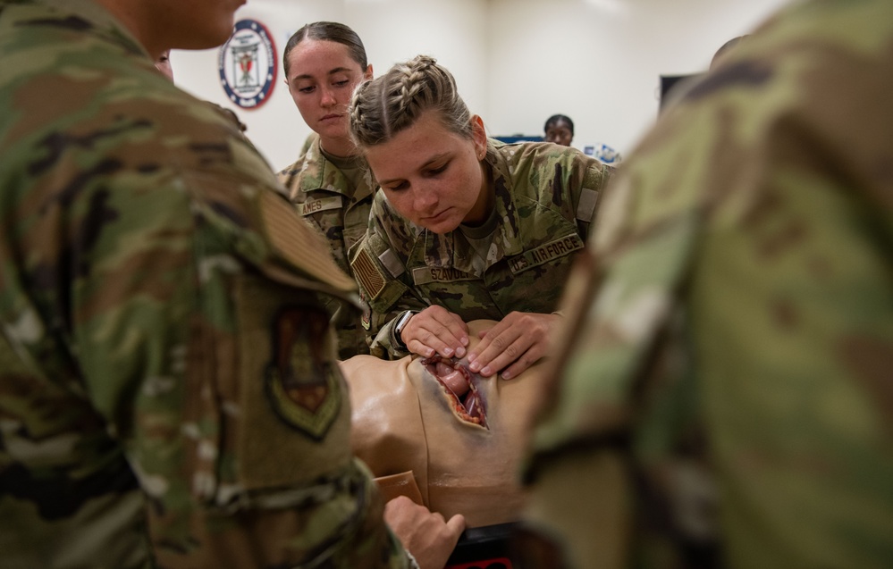 180FW Medical Group Participate in a Simulation Lab