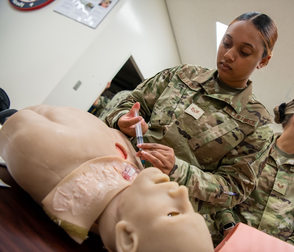 180FW Medical Group Participate in a Simulation Lab