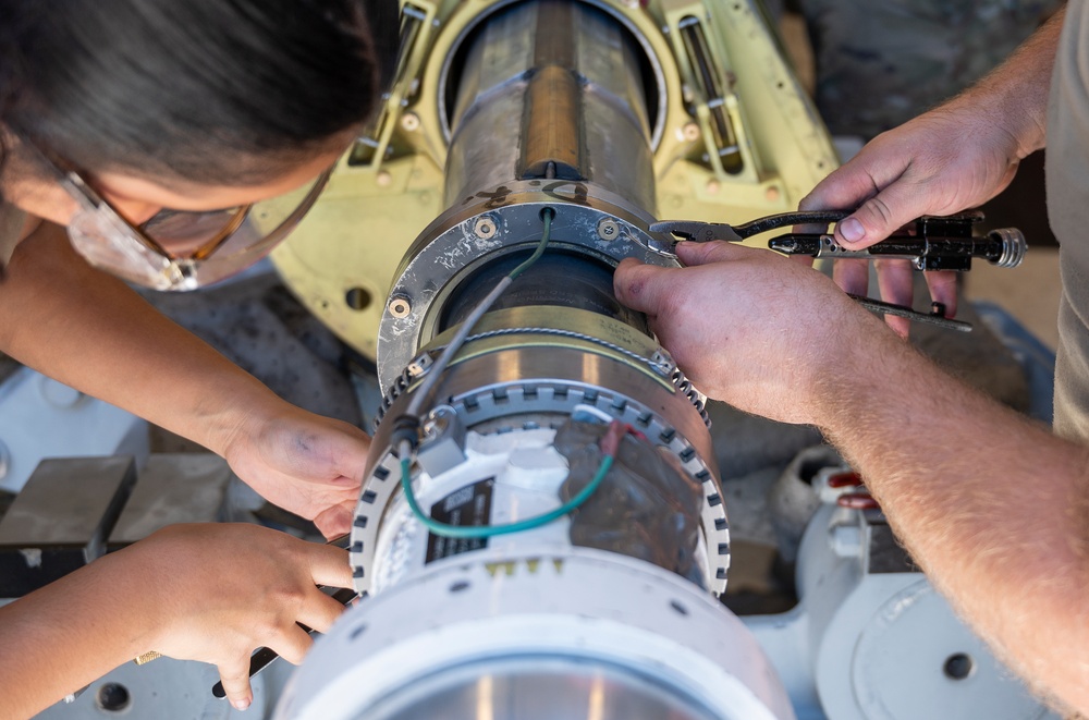 161st ARW Boom Maintenance