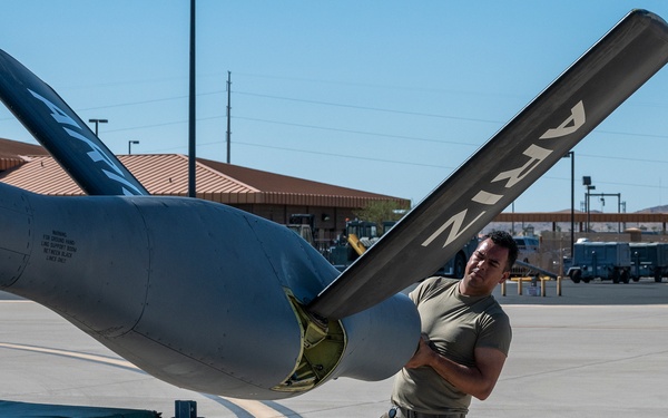 161st ARW Boom Maintenance