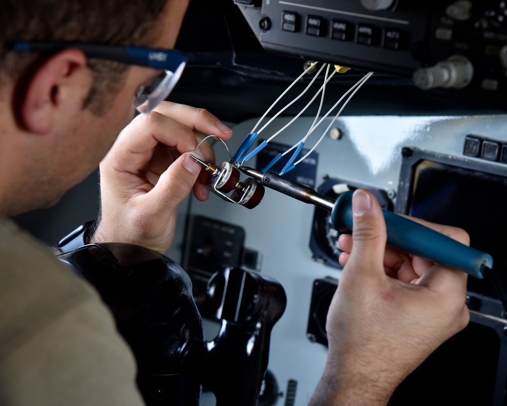 117 MXS Maintainers Repair KC-135 Stratotanker Components