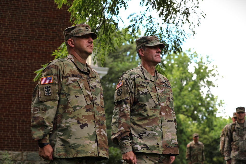 Lt. Col. Hardwick assumes command of 35th ID HHBN