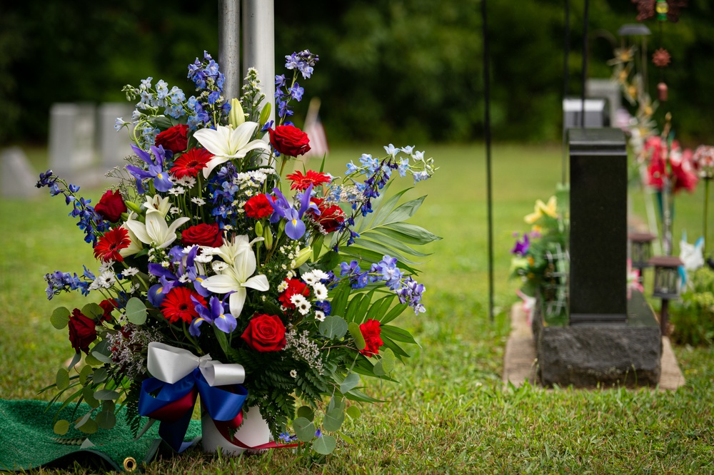 Indiana National Guard renders military funeral honors