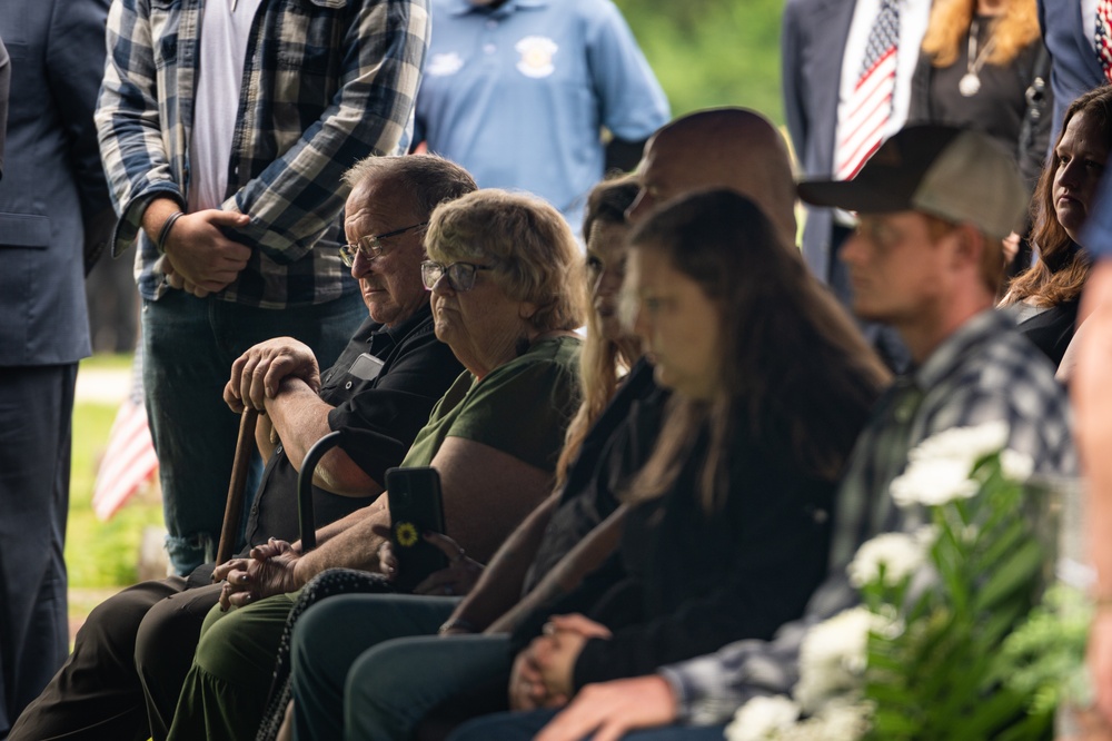 Indiana National Guard renders military funeral honors