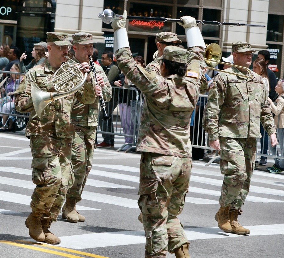 Commander of the Illinois Army National Guard Serves as Grand Marshal of Chicago Memorial Day Parade