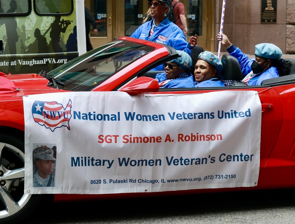 Commander of the Illinois Army National Guard Serves as Grand Marshal of Chicago Memorial Day Parade