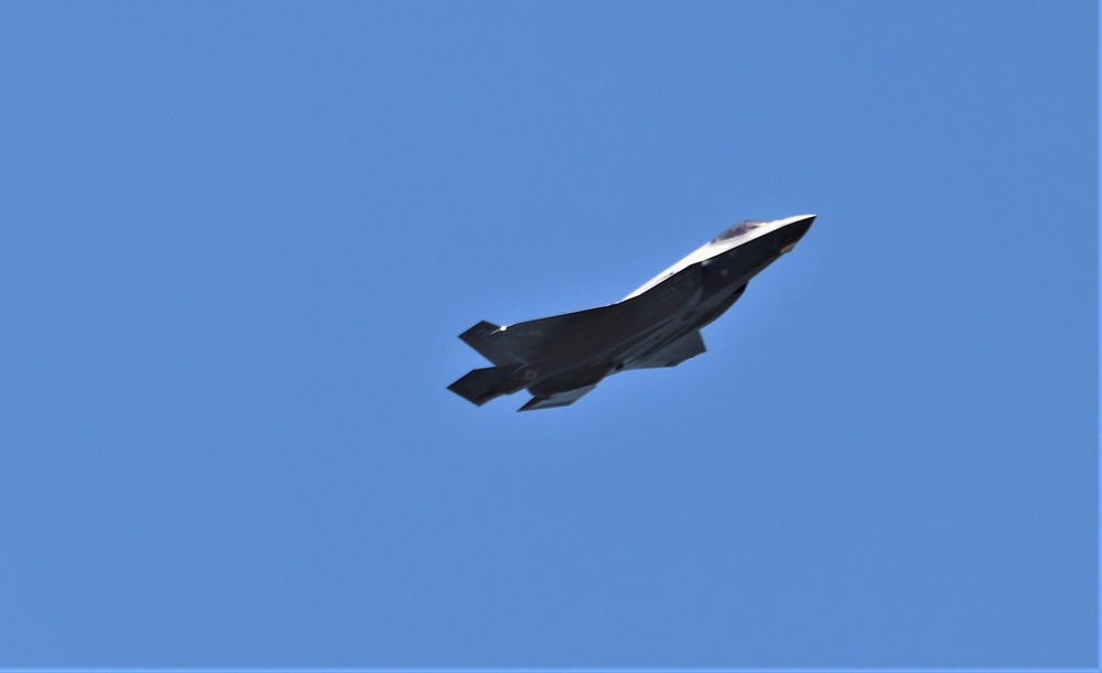 Wisconsin Air National Guard F-35 supports airshow 'dress rehearsal' event at Fort McCoy