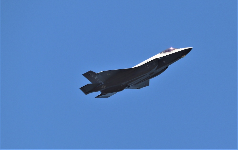 Wisconsin Air National Guard F-35 supports airshow 'dress rehearsal' event at Fort McCoy