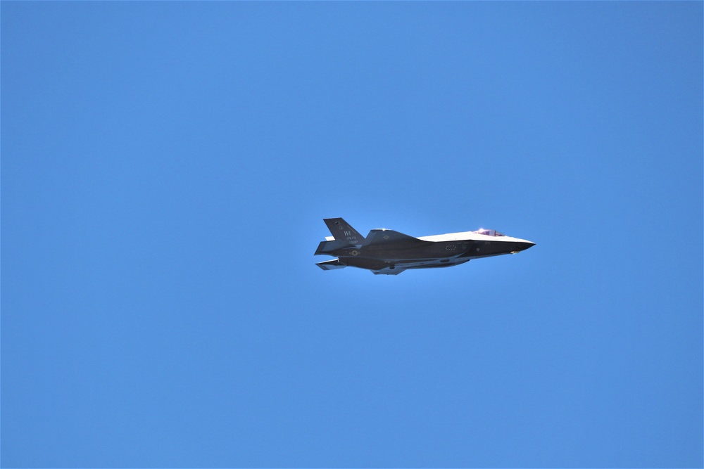 Wisconsin Air National Guard F-35 supports airshow 'dress rehearsal' event at Fort McCoy