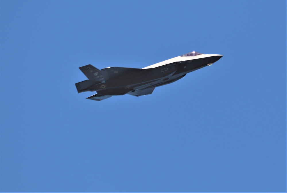 Wisconsin Air National Guard F-35 supports airshow 'dress rehearsal' event at Fort McCoy