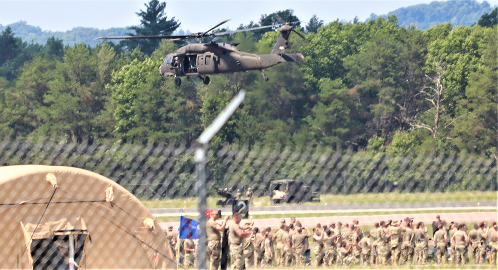 Wisconsin National Guard's 1st Battalion, 147th Aviation Regiment supports airshow 'dress rehearsal' event at Fort McCoy