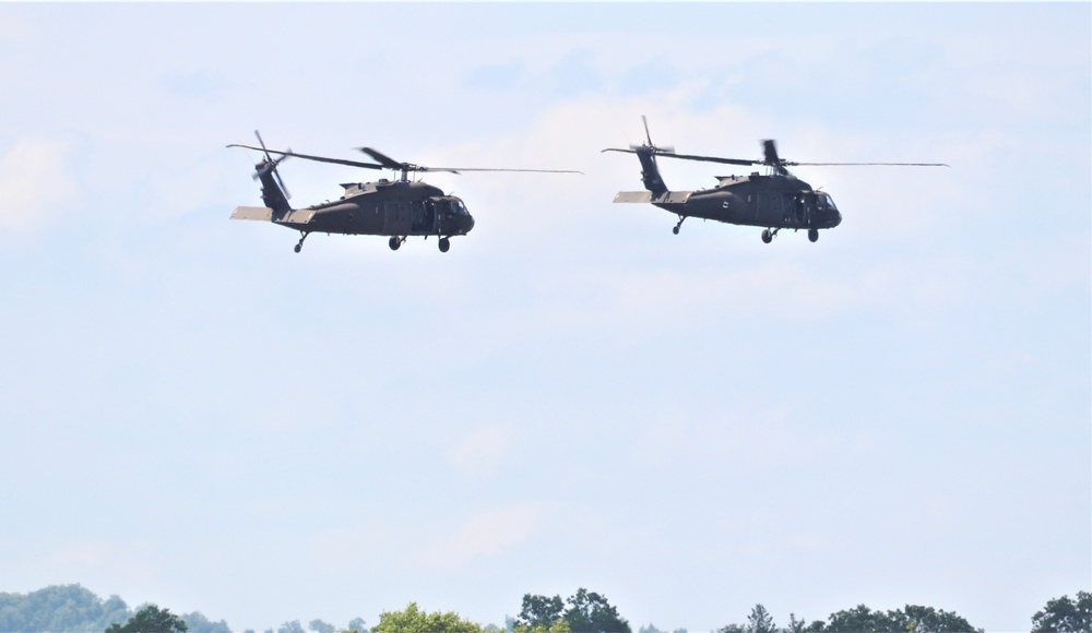 Wisconsin National Guard's 1st Battalion, 147th Aviation Regiment supports airshow 'dress rehearsal' event at Fort McCoy