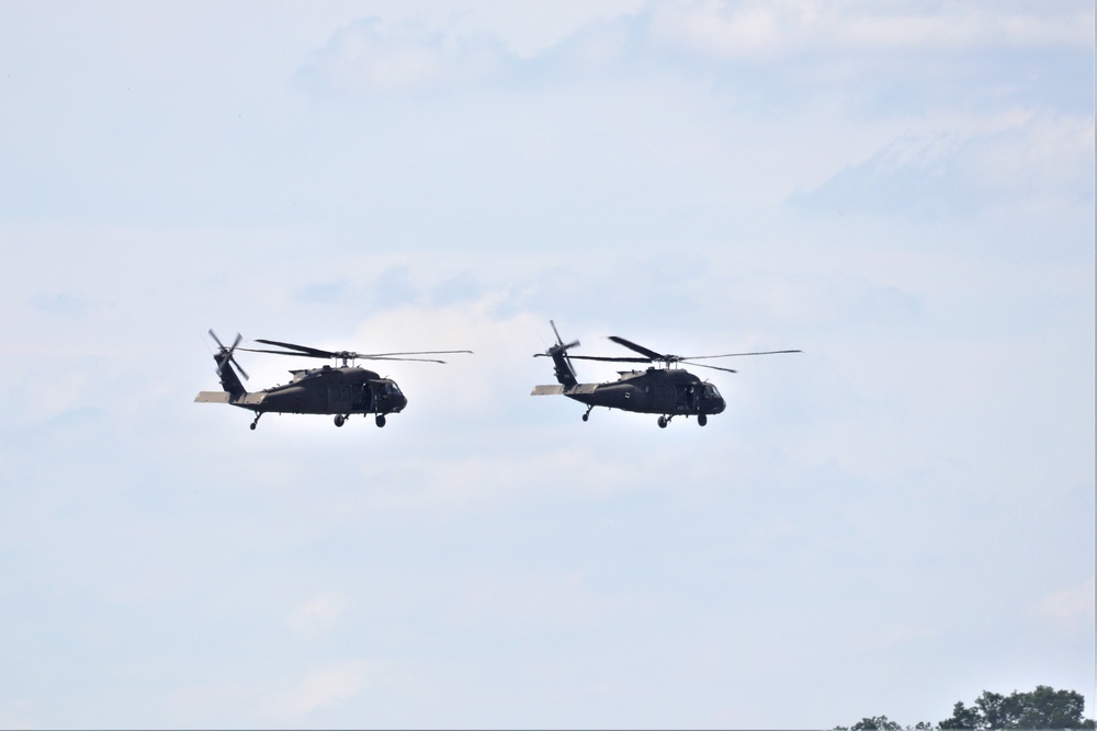 Wisconsin National Guard's 1st Battalion, 147th Aviation Regiment supports airshow 'dress rehearsal' event at Fort McCoy