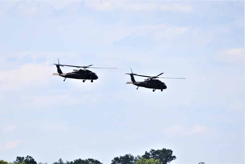 Wisconsin National Guard's 1st Battalion, 147th Aviation Regiment supports airshow 'dress rehearsal' event at Fort McCoy