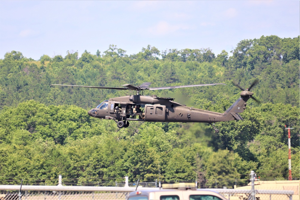 Wisconsin National Guard's 1st Battalion, 147th Aviation Regiment supports airshow 'dress rehearsal' event at Fort McCoy