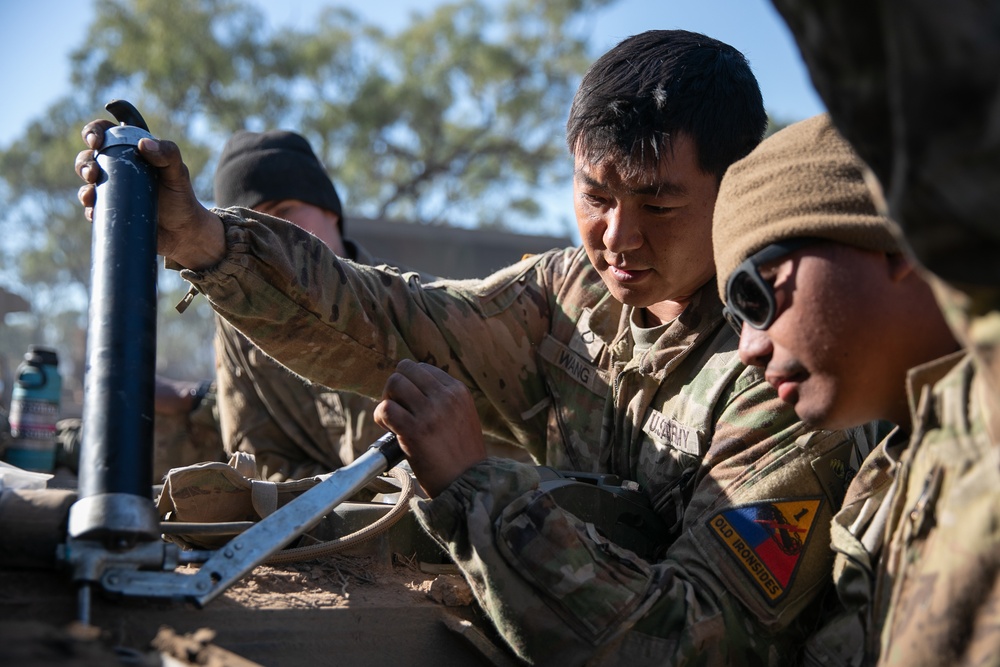 Comanche Company conducts maintenance on M1A2 Abrams tank