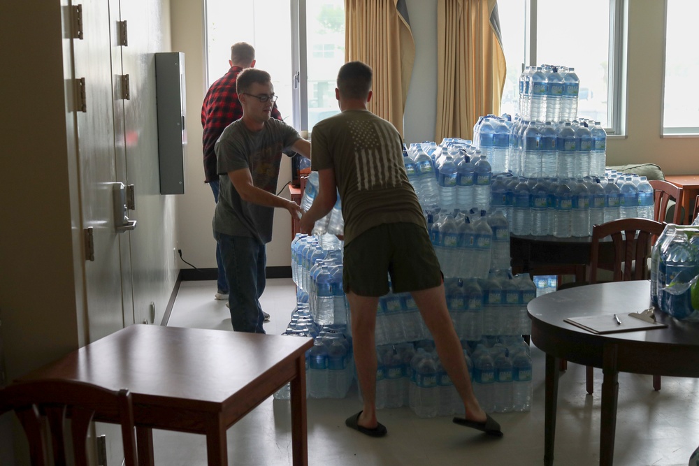 Marines deliver potable water to MCAS Futenma barracks