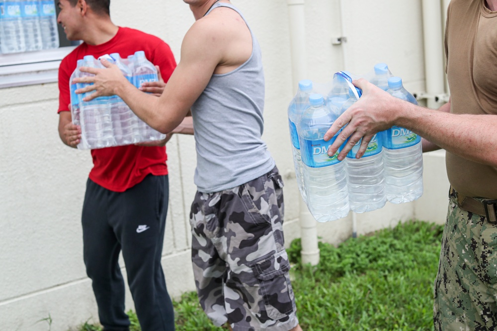 Marines deliver potable water to MCAS Futenma barracks