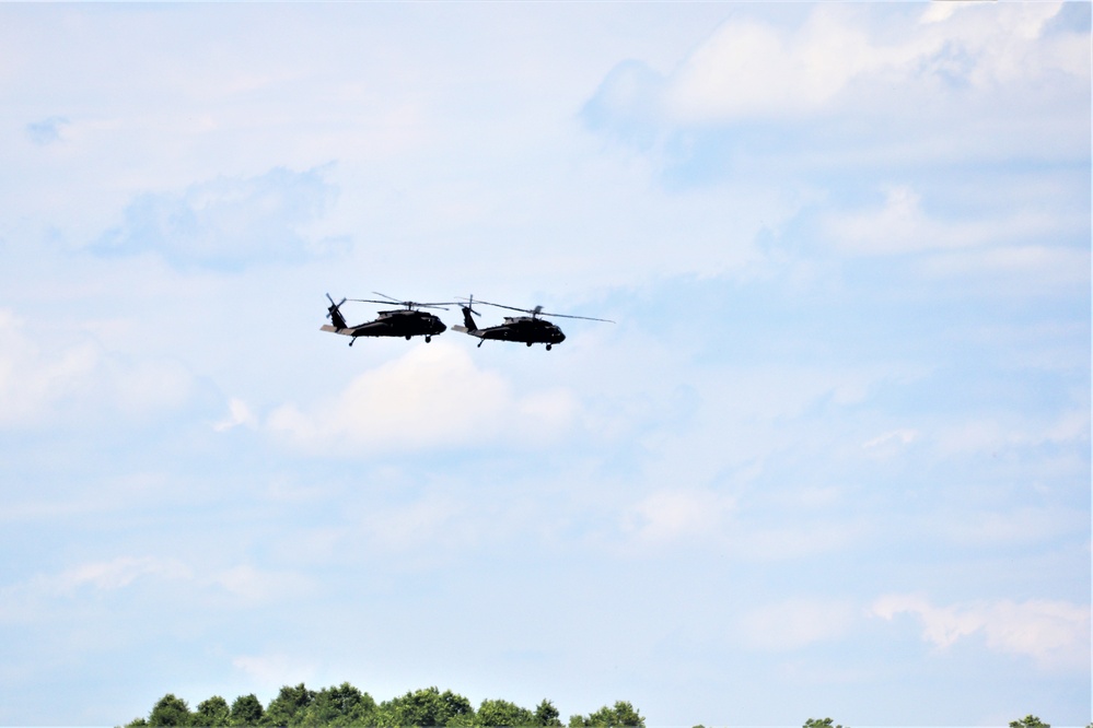 Wisconsin National Guard's 1st Battalion, 147th Aviation Regiment supports airshow 'dress rehearsal' event at Fort McCoy